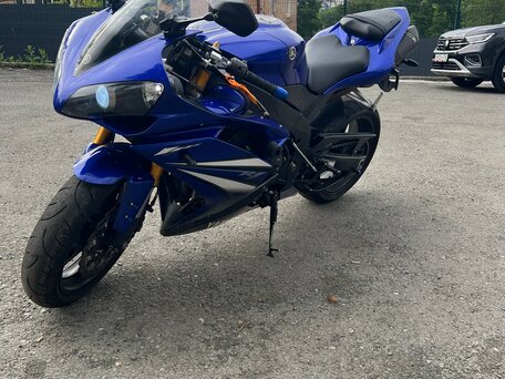 2007 Yamaha YZF-R1, синий, 630000 рублей, вид 2