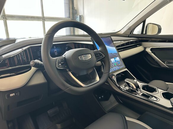 2026 Geely Atlas II, белый, 3449990 рублей - вид 7