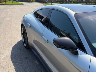 2022 Porsche Taycan Turbo S I, серебристый, 17000000 рублей, вид 4