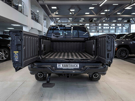 2026 Ram 1500 Crew Cab V Рестайлинг, чёрный, 11054004 рублей, вид 2