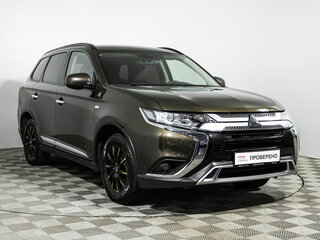 2019 Mitsubishi Outlander III Рестайлинг 3, коричневый, 1699700 рублей, вид 3