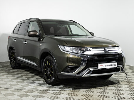 2019 Mitsubishi Outlander III Рестайлинг 3, коричневый, 1669700 рублей, вид 3