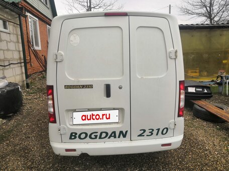 2011 Богдан 2310, белый, 640000 рублей, вид 5