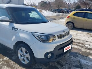 2019 Kia Soul III, белый, 1650000 рублей, вид 4
