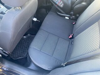 2010 Volkswagen Jetta V, чёрный, 700000 рублей, вид 5