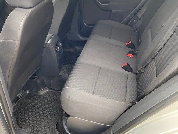 2013 Volkswagen Golf Plus II, серебристый, 835000 рублей - вид 3