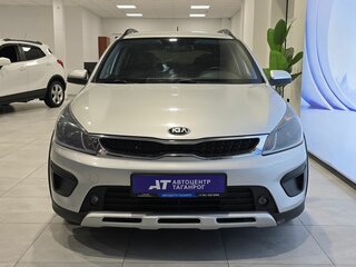 2018 Kia Rio X-Line IV, серебристый, 1549000 рублей, вид 2