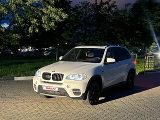 2011 BMW X5 35i II (E70) Рестайлинг, белый, 2000000 рублей, вид 3