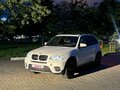 2011 BMW X5 35i II (E70) Рестайлинг, белый, 2000000 рублей - вид 2