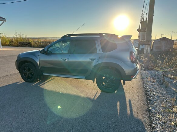 2019 Renault Duster I Рестайлинг, серый, 1600000 рублей - вид 5