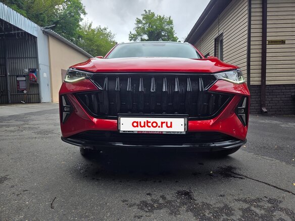 2022 Haval F7x I, красный, 2350000 рублей - вид 2