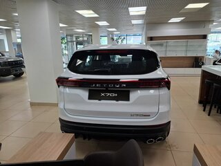 2026 Jetour X70+ I Рестайлинг, белый, 3399000 рублей, вид 4