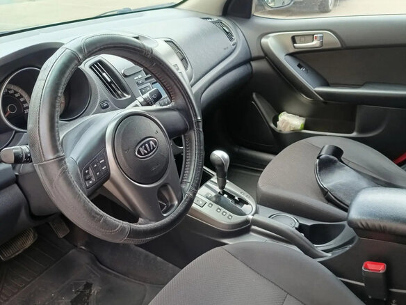 2010 Kia Cerato 4-speed II, серый - вид 12