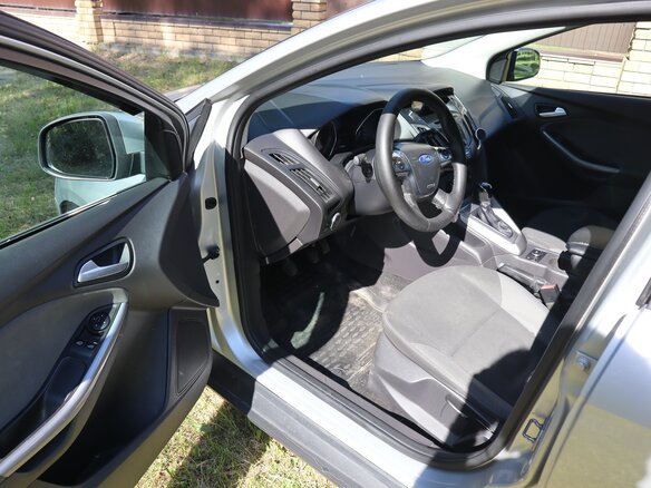 2014 Ford Focus III, серебристый, 625000 рублей - вид 8