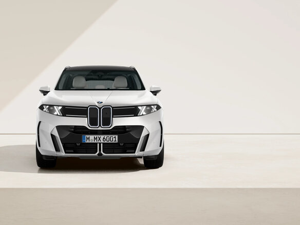 2026 BMW X5 40d V (G65), белый, 17000000 рублей - вид 1