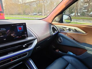 2023 BMW XM, бежевый, 20000000 рублей, вид 5