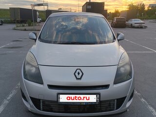 2009 Renault Scenic Grand III, серебристый, 550000 рублей, вид 1