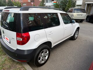 2012 Skoda Yeti I, белый, 655000 рублей, вид 4