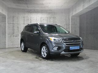 2017 Ford Kuga II Рестайлинг, серый, 1446000 рублей, вид 3