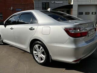 2017 Toyota Camry VII (XV50) Рестайлинг 2, серебристый, 2750000 рублей, вид 5