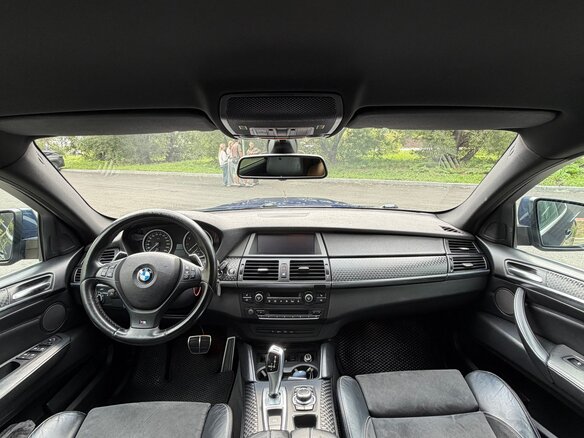 2013 BMW X6 35i I (E71) Рестайлинг, синий, 2350000 рублей - вид 9