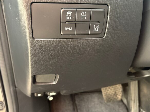 2013 Mazda 3 III (BM), серый, 1370000 рублей - вид 9