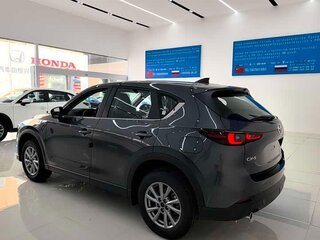 2025 Mazda CX-5 II Рестайлинг, серебристый, 2369798 рублей, вид 2