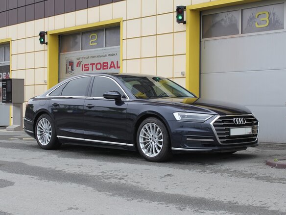 2019 Audi A8 55 TFSI IV (D5), чёрный, 3845000 рублей - вид 7