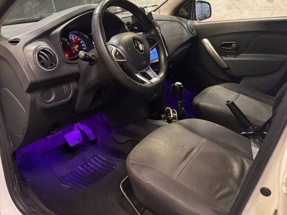 2019 Renault Logan II Рестайлинг, белый, 650000 рублей - вид 5