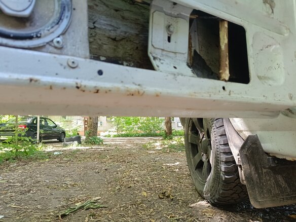 2010 Lada (ВАЗ) 2121 (4x4) Фора I Рестайлинг, белый - вид 5