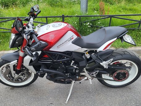 2015 MV Agusta Dragster 800, белый, 1200000 рублей, вид 3