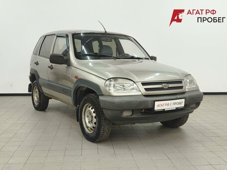 Chevrolet Niva I