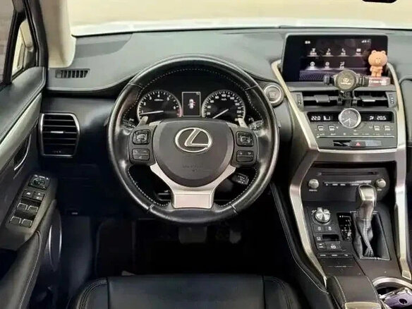 2021 Lexus NX 200 I Рестайлинг, белый, 3168002 рублей - вид 8