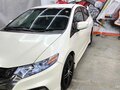 2013 Honda Insight II Рестайлинг, белый, 935000 рублей