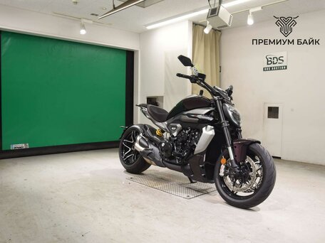 2025 Ducati XDiavel V4, пурпурный, 3299000 рублей, вид 3