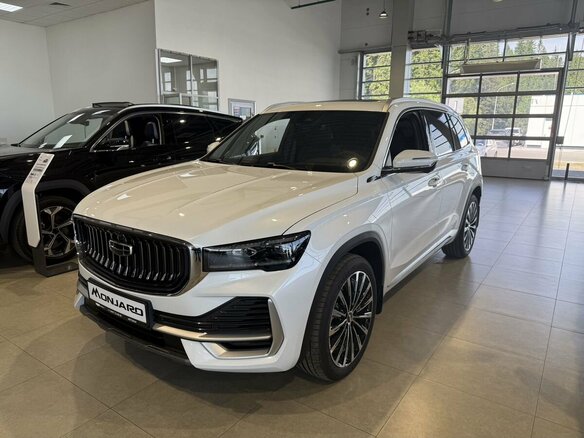 2026 Geely Monjaro I Рестайлинг, белый, 4954990 рублей