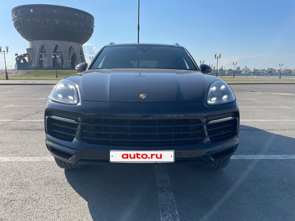 2021 Porsche Cayenne III, чёрный, 6150000 рублей
