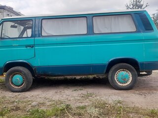 1987 Volkswagen Transporter 4-speed T3, зелёный, 200000 рублей, вид 3