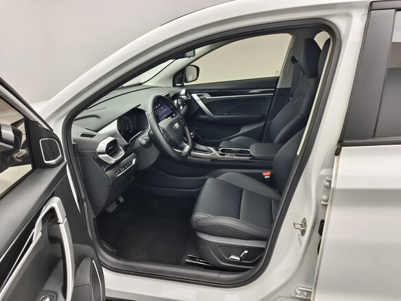 2025 Geely Binyue I Рестайлинг 2, белый, 1590000 рублей - вид 16