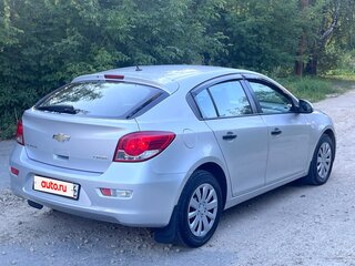 2012 Chevrolet Cruze I, серебристый, 510000 рублей, вид 4