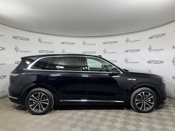 2026 Aito M7 53.4 kWh II, чёрный, 9560000 рублей - вид 5