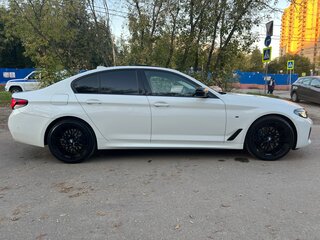 2022 BMW 5 серии 530i VII (G30/G31/G38) Рестайлинг, белый, 5250000 рублей, вид 4