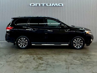 2014 Nissan Pathfinder IV, чёрный, 1097000 рублей, вид 4