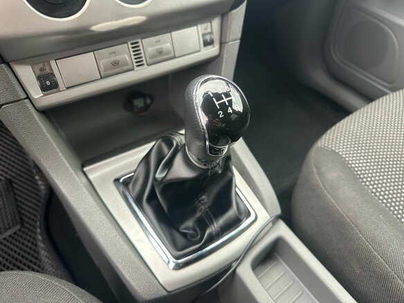 2009 Ford Focus II Рестайлинг, чёрный, 459000 рублей - вид 14