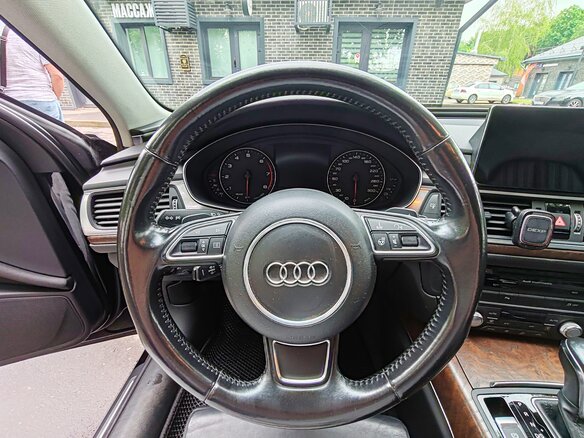 2016 Audi A6 IV (C7) Рестайлинг, чёрный, 2500000 рублей - вид 12