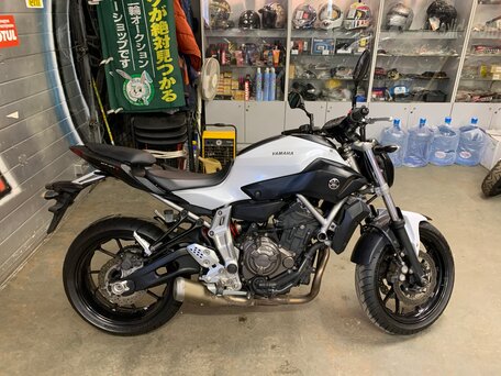 2014 Yamaha MT-07 (FZ-07), белый, 750000 рублей, вид 3