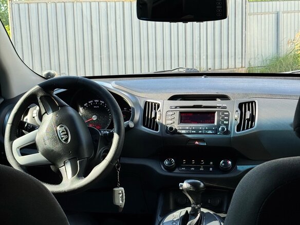 2012 Kia Sportage III, серебристый, 1300000 рублей - вид 12