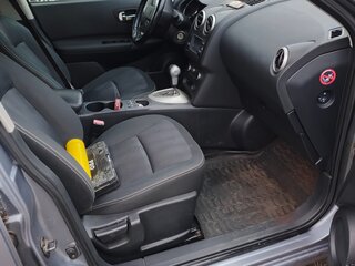 2011 Nissan Qashqai I Рестайлинг, серебристый, 690000 рублей, вид 5