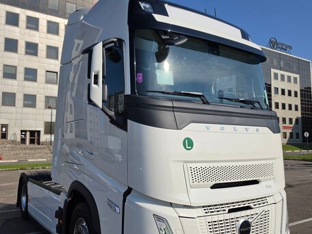 2026 Volvo FH 540, белый, 22500000 рублей, вид 1