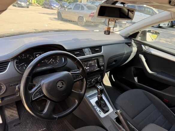 2013 Skoda Octavia III (A7), коричневый, 950000 рублей - вид 12